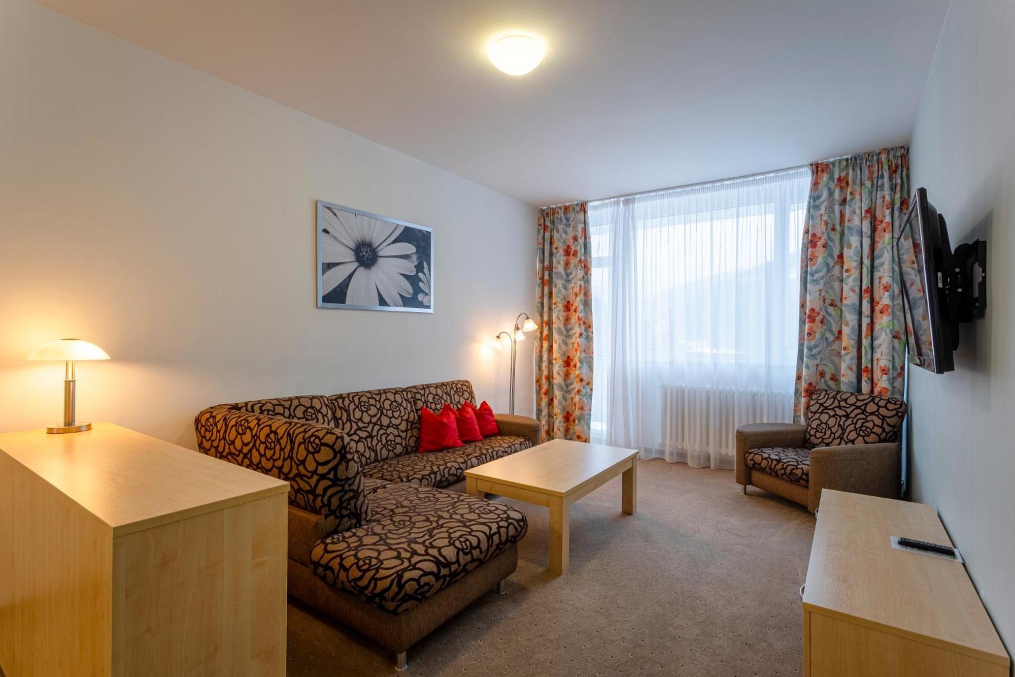 Hotel Behounek Jáchymov Dış mekan fotoğraf