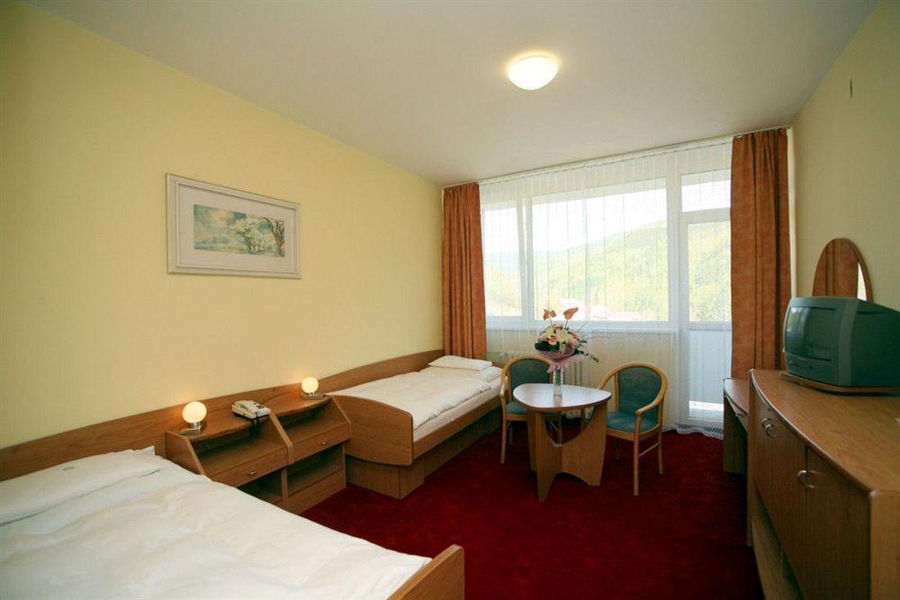 Hotel Behounek Jáchymov Dış mekan fotoğraf