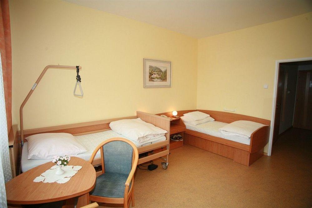Hotel Behounek Jáchymov Dış mekan fotoğraf
